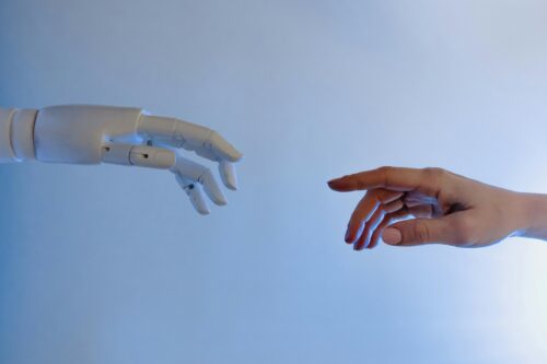 Human and AI Hand Comparison