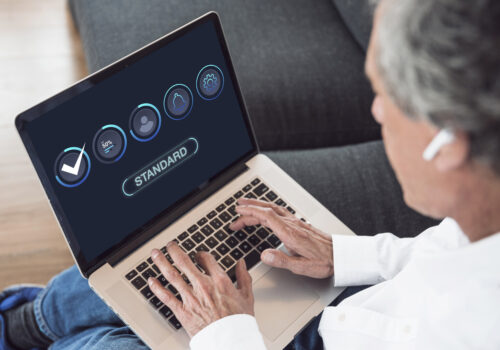 Standard Checklist on Laptop